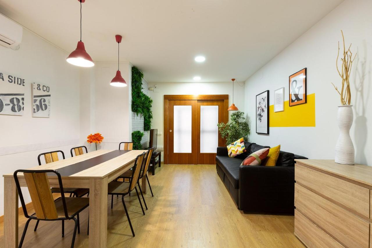 Stay U-Nique Apartments Passatge De Font บาร์เซโลนา ภายนอก รูปภาพ
